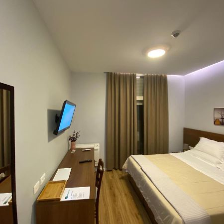 In Center Hotel Tirana Exterior photo